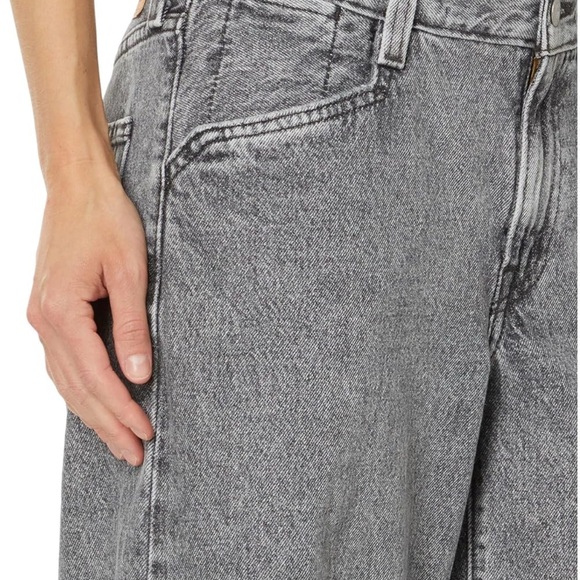 Levi's Women's 94 Baggy Wide Leg Jean Levi jeans black - Picture 3 of 5